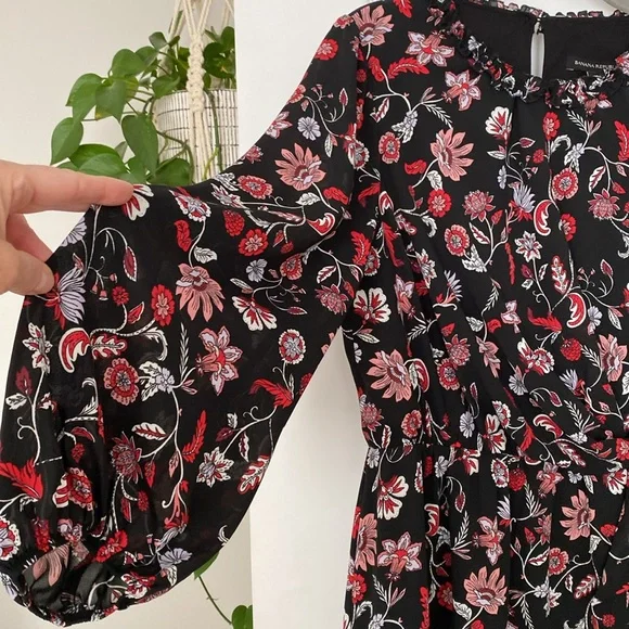 BANANA REPUBLIC long sleeve floral dress - Picture 3 of 10
